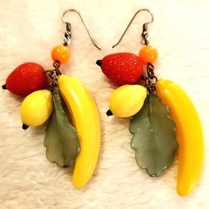 🚫SOLD🚫Vintage Banana Strawberry Lemon Leaf Fruit Dangle Pierced Earrings